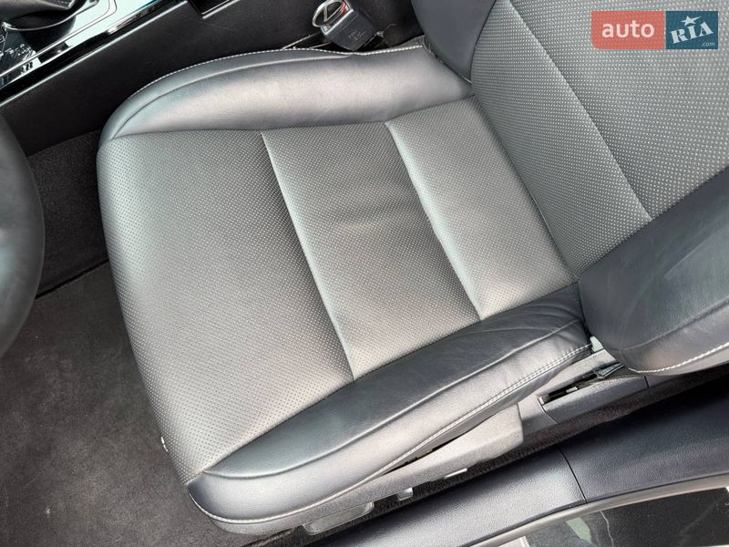 Седан Lexus ES 2016 в Одессе