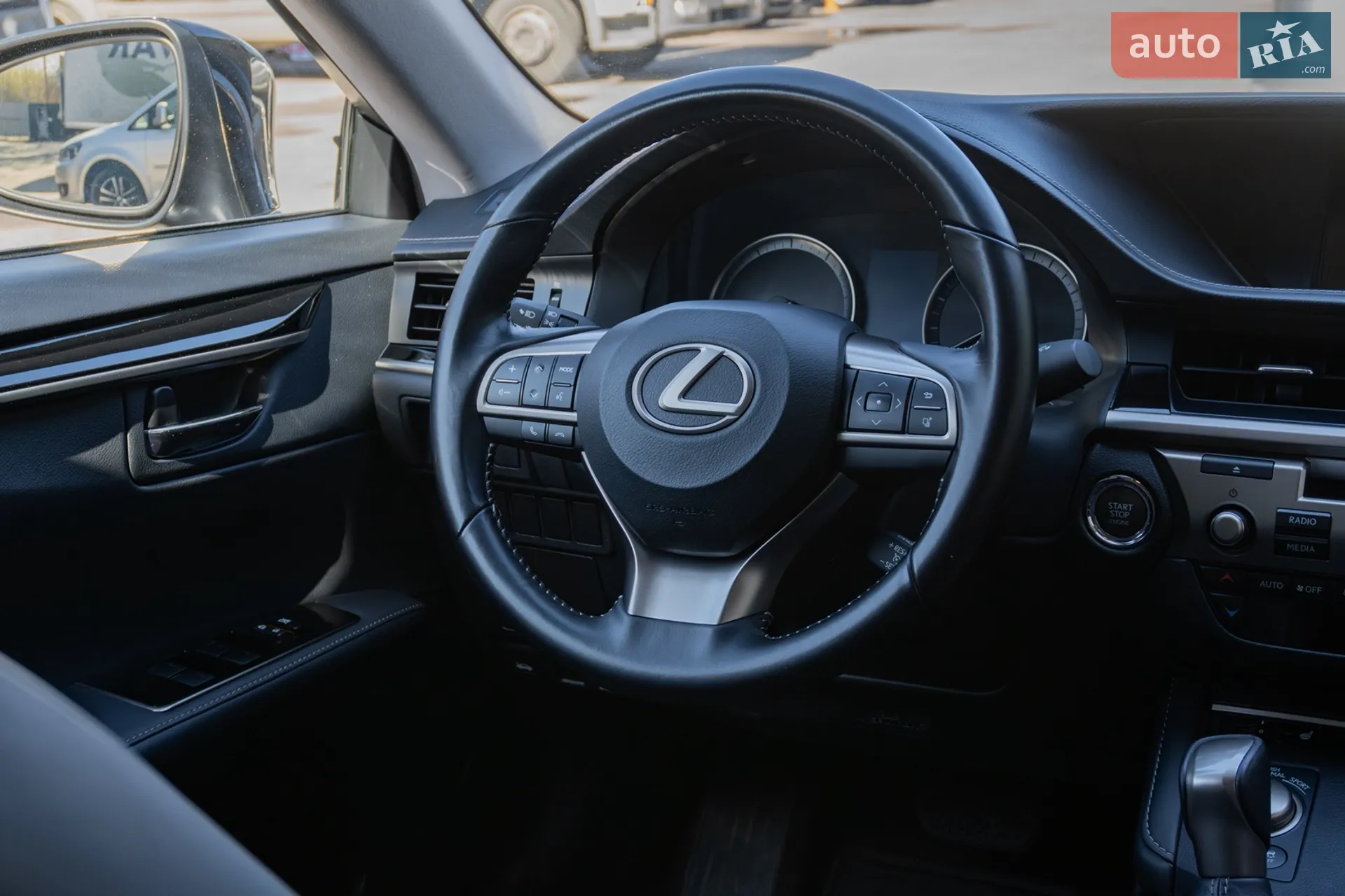2018 Lexus ES - мініатюра 14