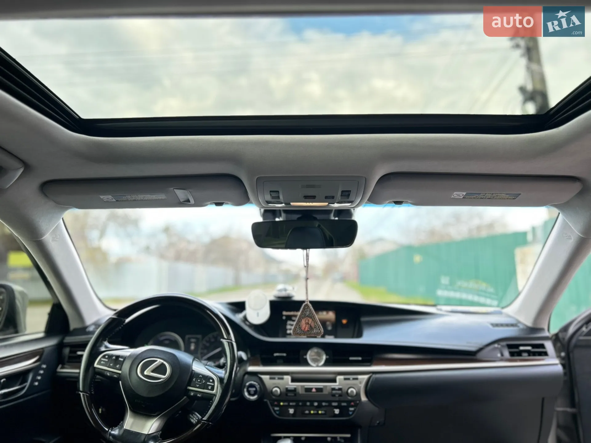 2017 Lexus ES - мініатюра 11
