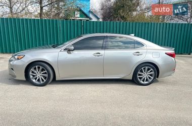 Седан Lexus ES 2017 в Киеве