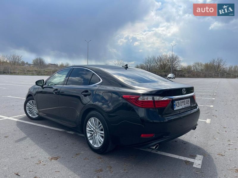 Седан Lexus ES 2013 в Виннице фото 17 Седан Lexus ES 2013 в Виннице