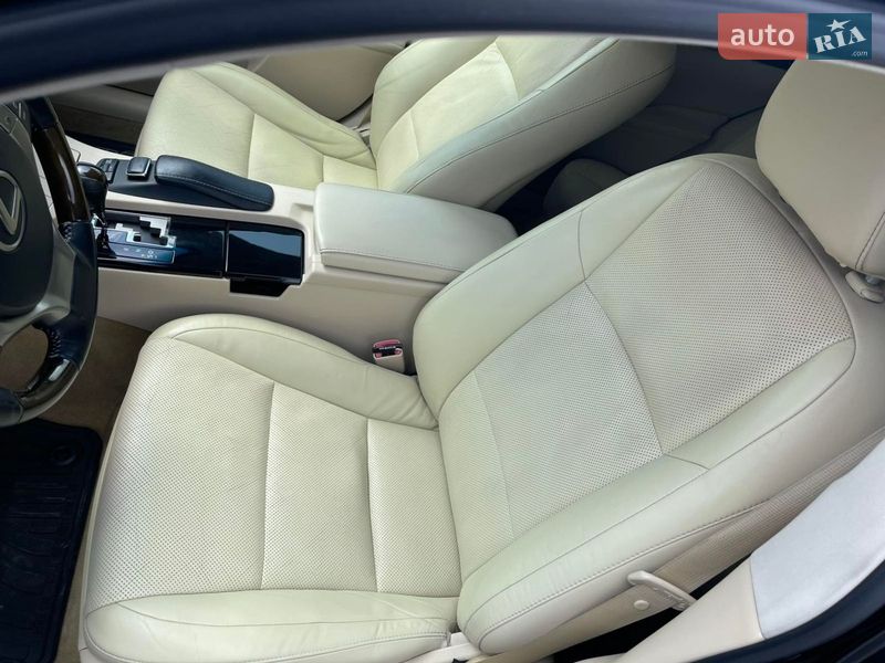 Седан Lexus ES 2013 в Виннице фото 16 Седан Lexus ES 2013 в Виннице