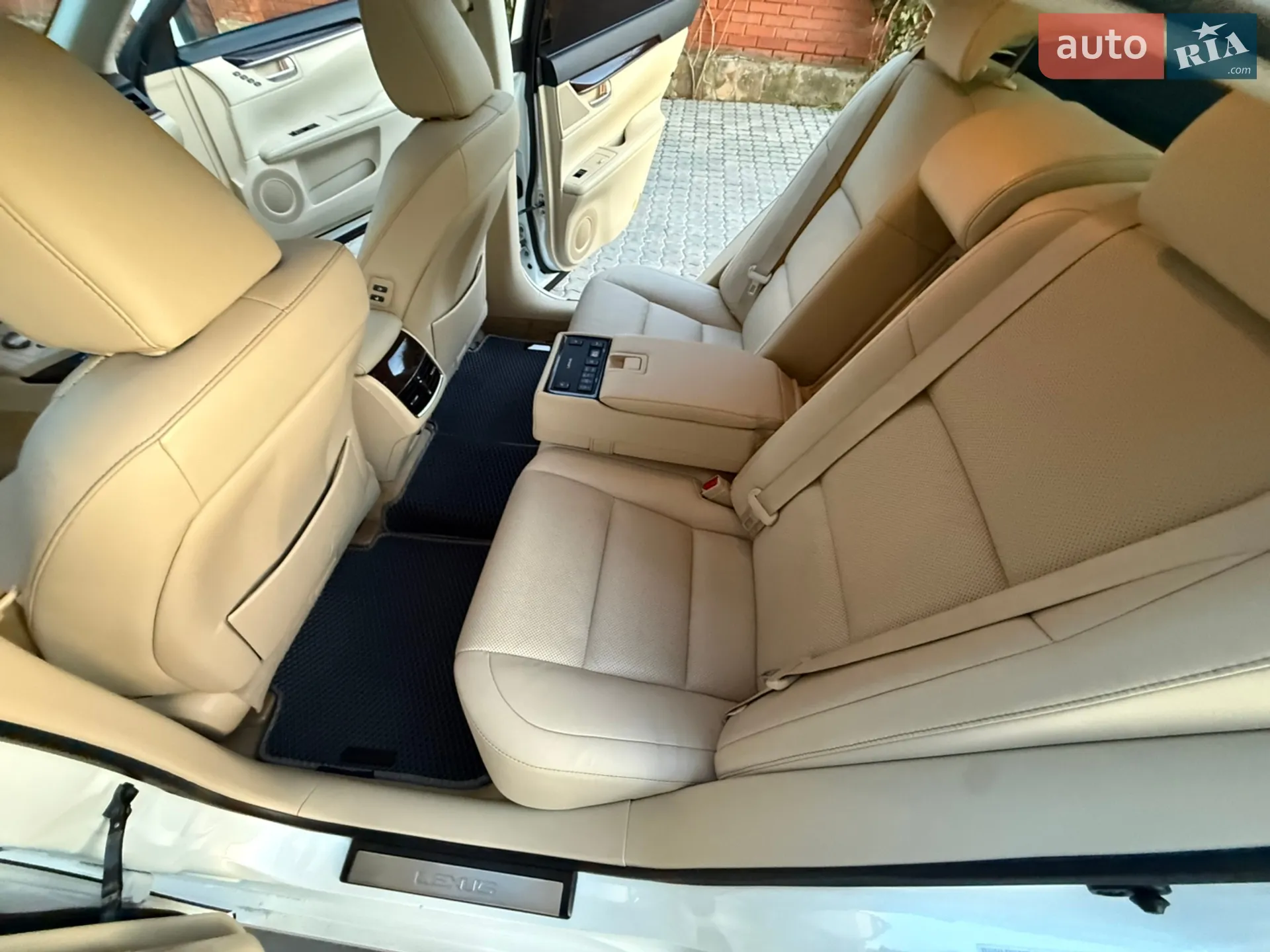2013 Lexus ES - мініатюра 71
