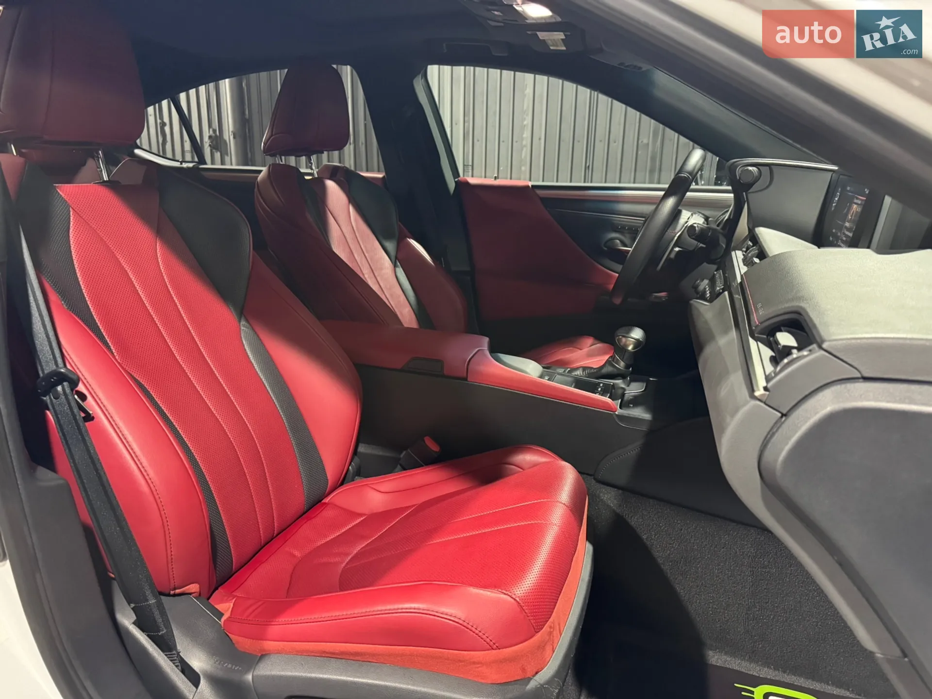 2018 Lexus ES - мініатюра 19