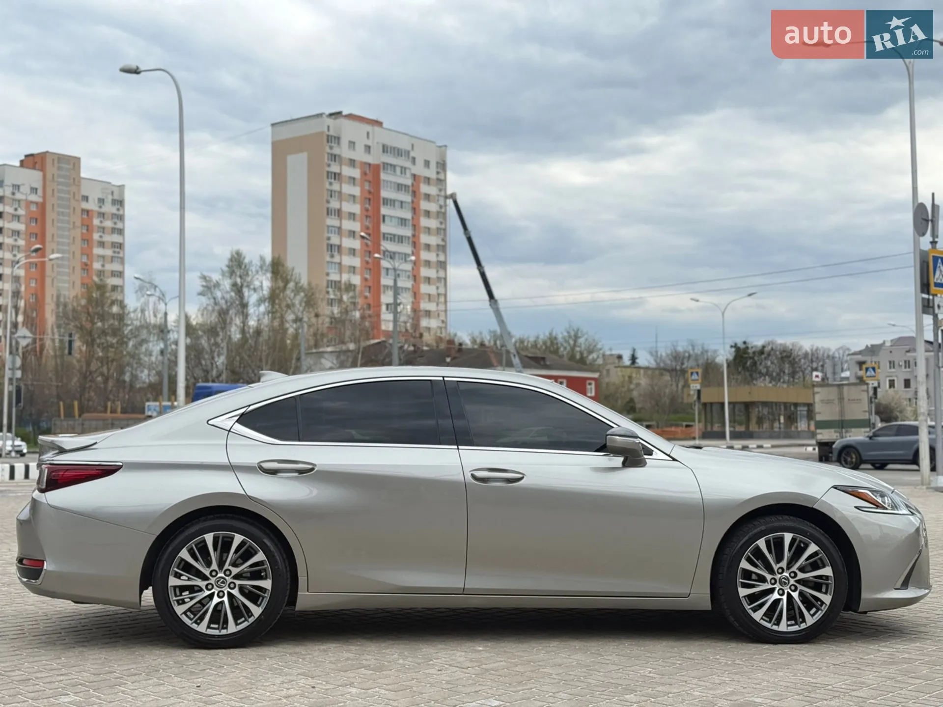 2019 Lexus ES - мініатюра 7