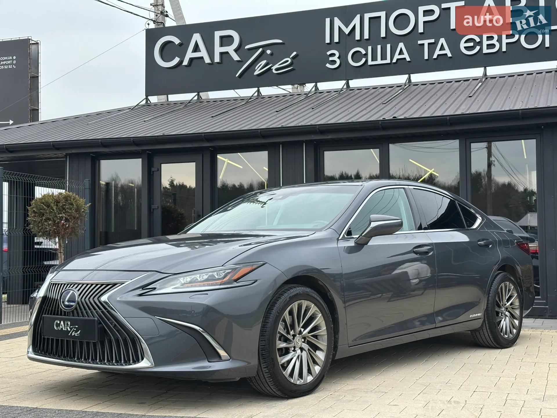 2022 Lexus ES - фото 1