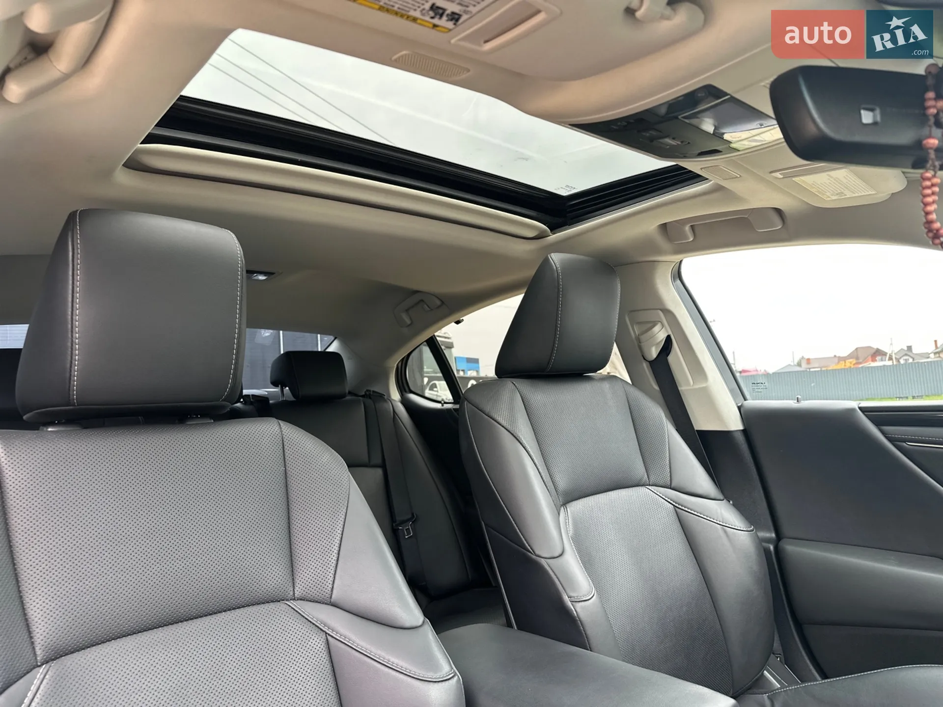2022 Lexus ES - мініатюра 31