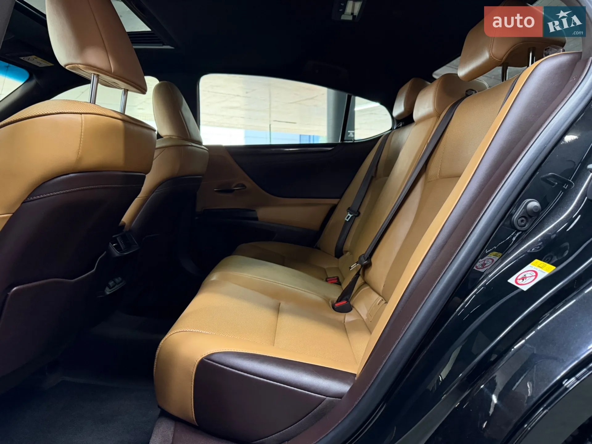 2018 Lexus ES - мініатюра 26