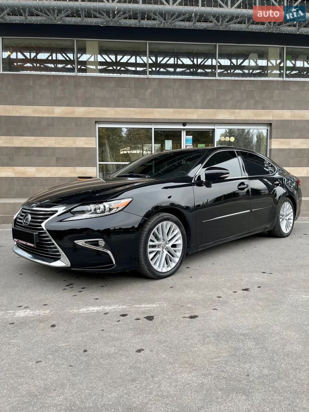2016 Lexus ES - мініатюра 2