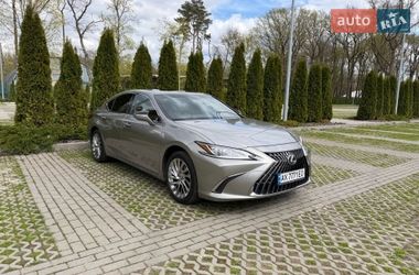 Седан Lexus ES 2018 в Харькове