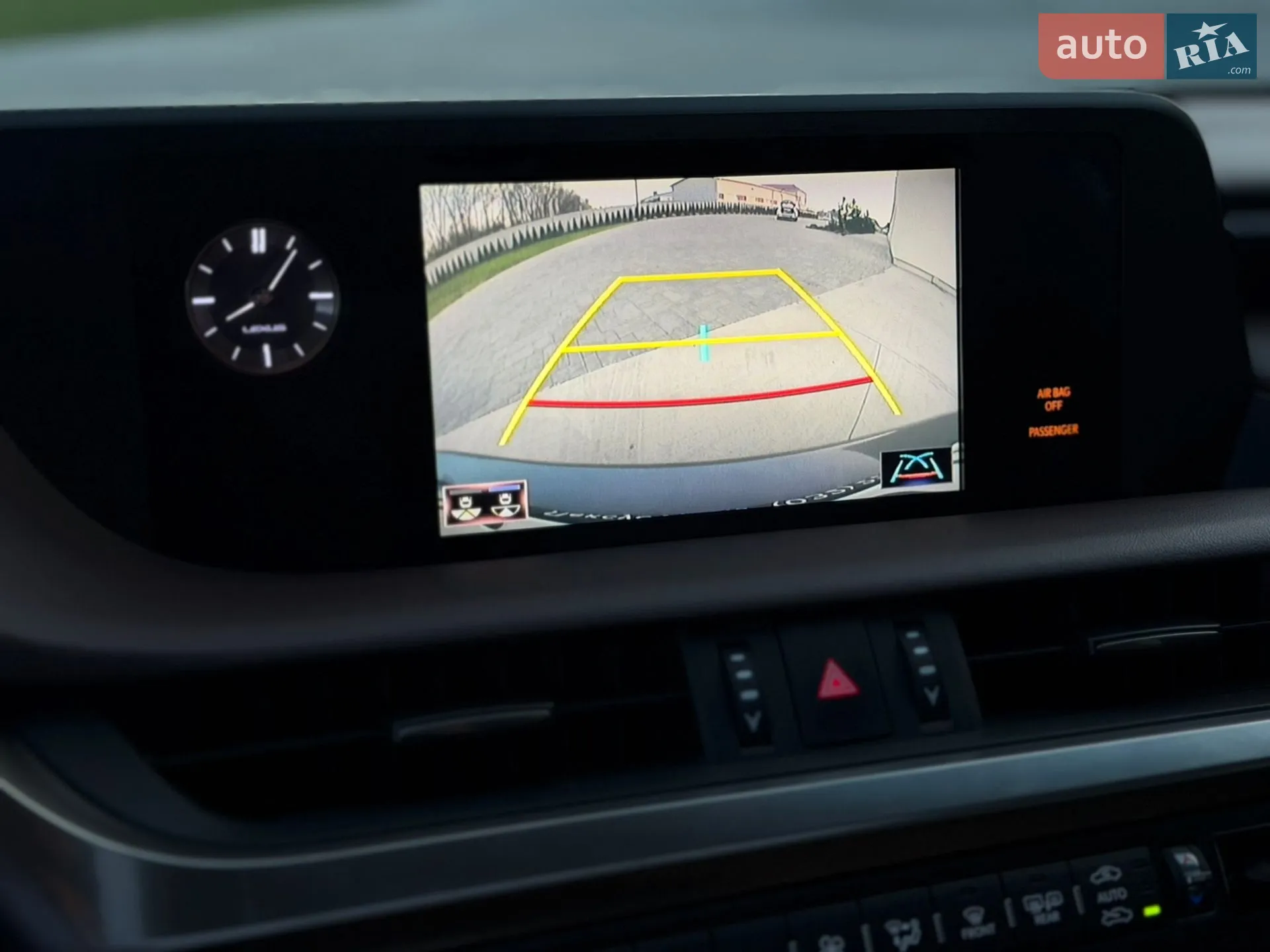 2020 Lexus ES - мініатюра 31