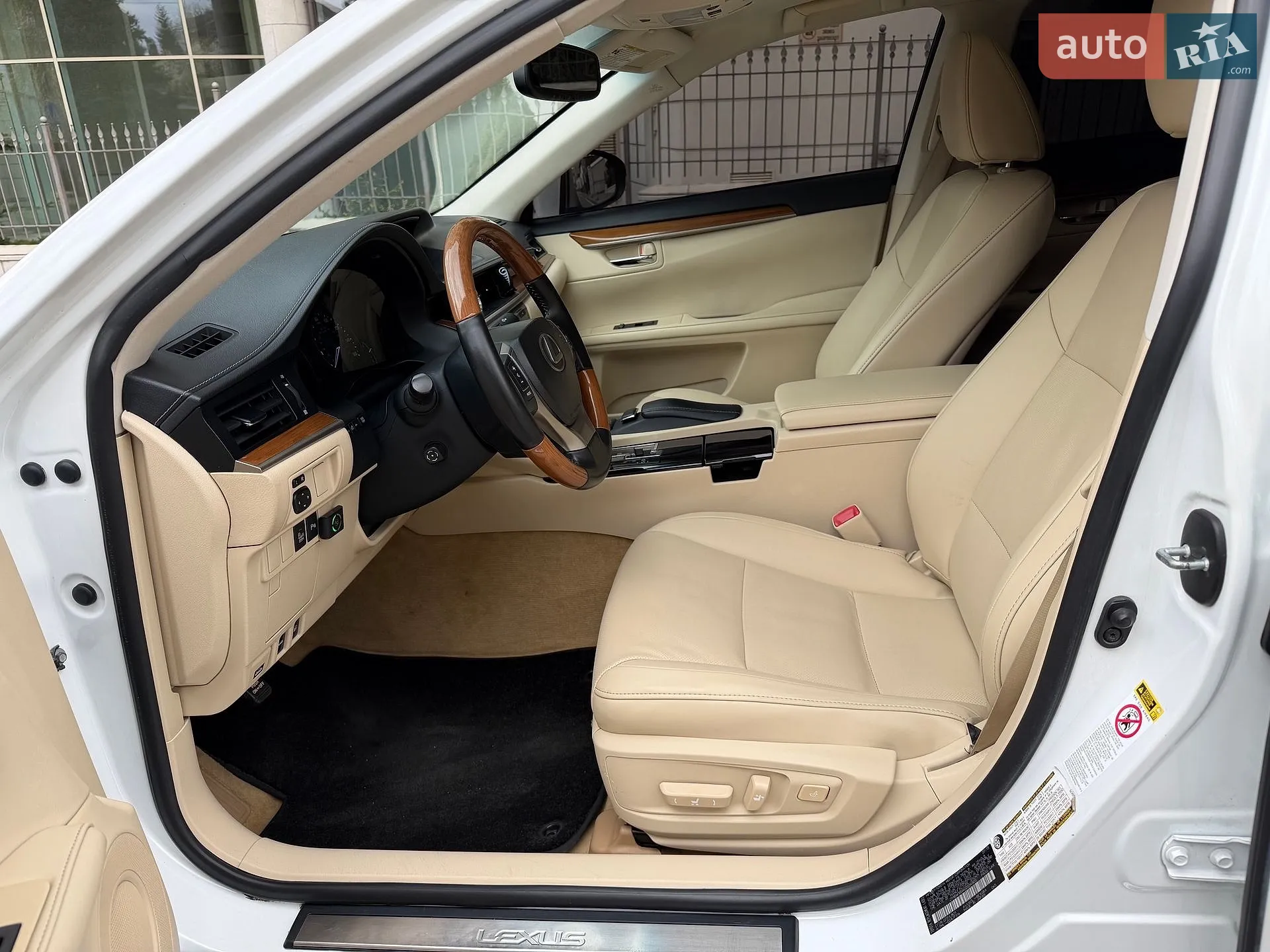 2013 Lexus ES - мініатюра 19