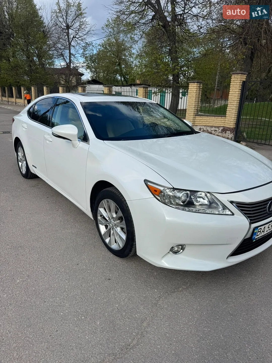 2015 Lexus ES - мініатюра 2