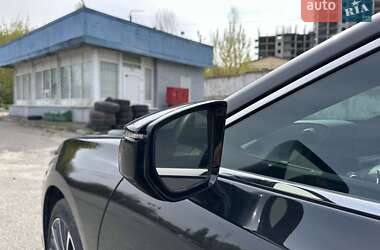 Седан Lexus ES 2023 в Киеве