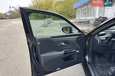 Седан Lexus ES 2023 в Киеве