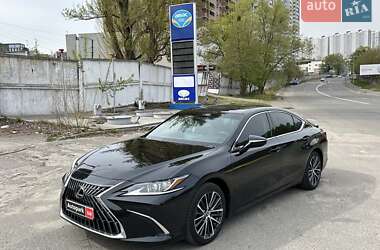 Седан Lexus ES 2023 в Києві