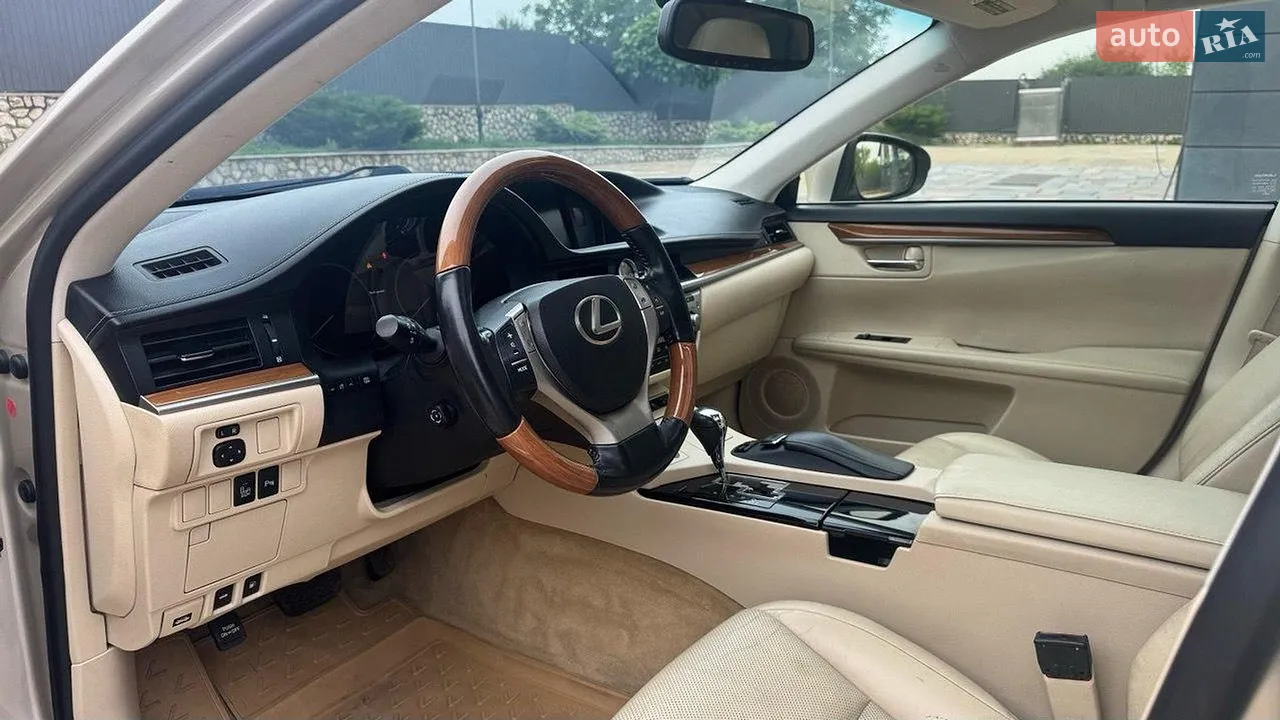2013 Lexus ES - мініатюра 21