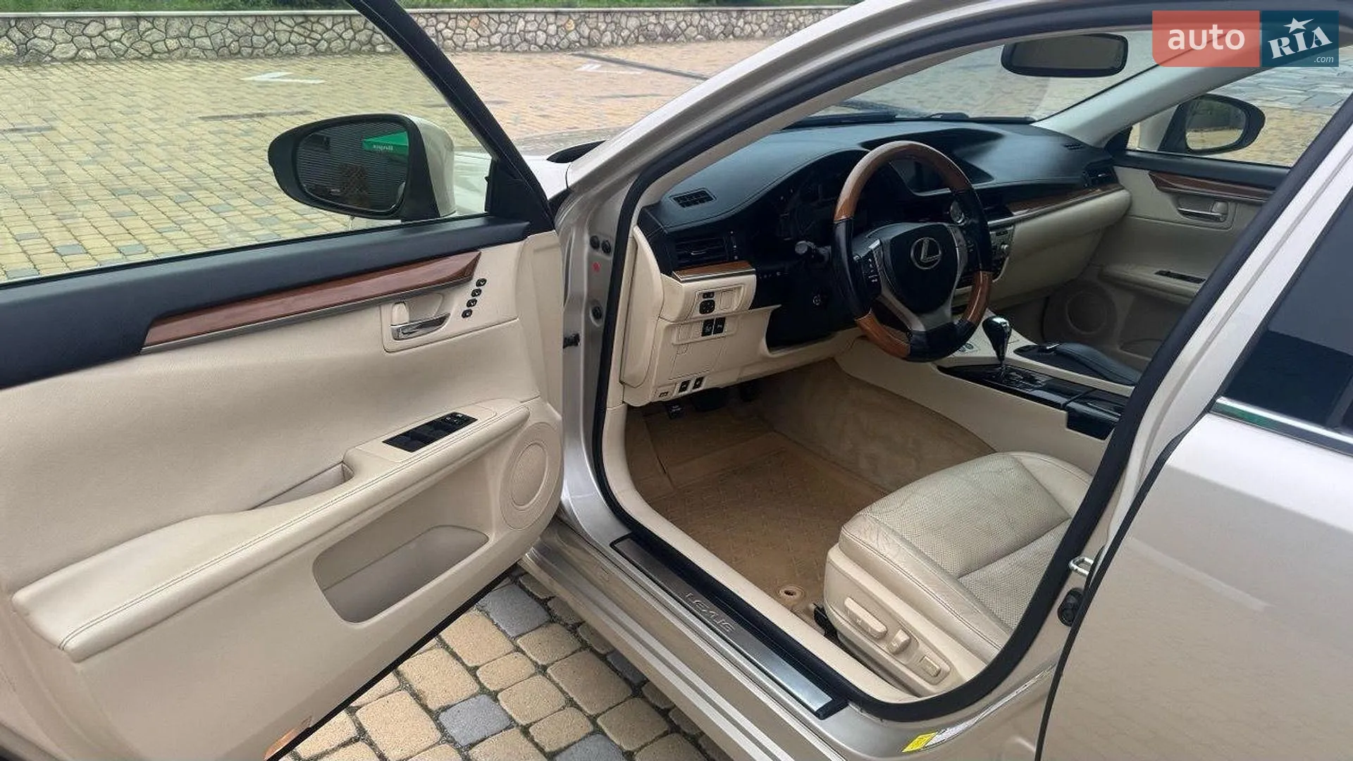 2012 Lexus ES - мініатюра 8