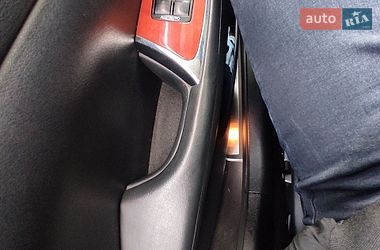 Седан Lexus ES 2011 в Львове