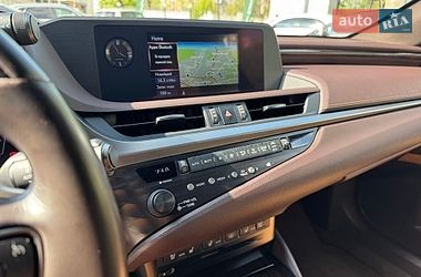 Седан Lexus ES 2019 в Харькове