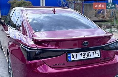 Седан Lexus ES 2022 в Киеве