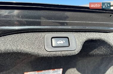 Седан Lexus ES 2015 в Житомирі
