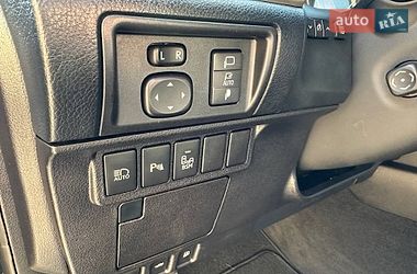 Седан Lexus ES 2015 в Житомирі
