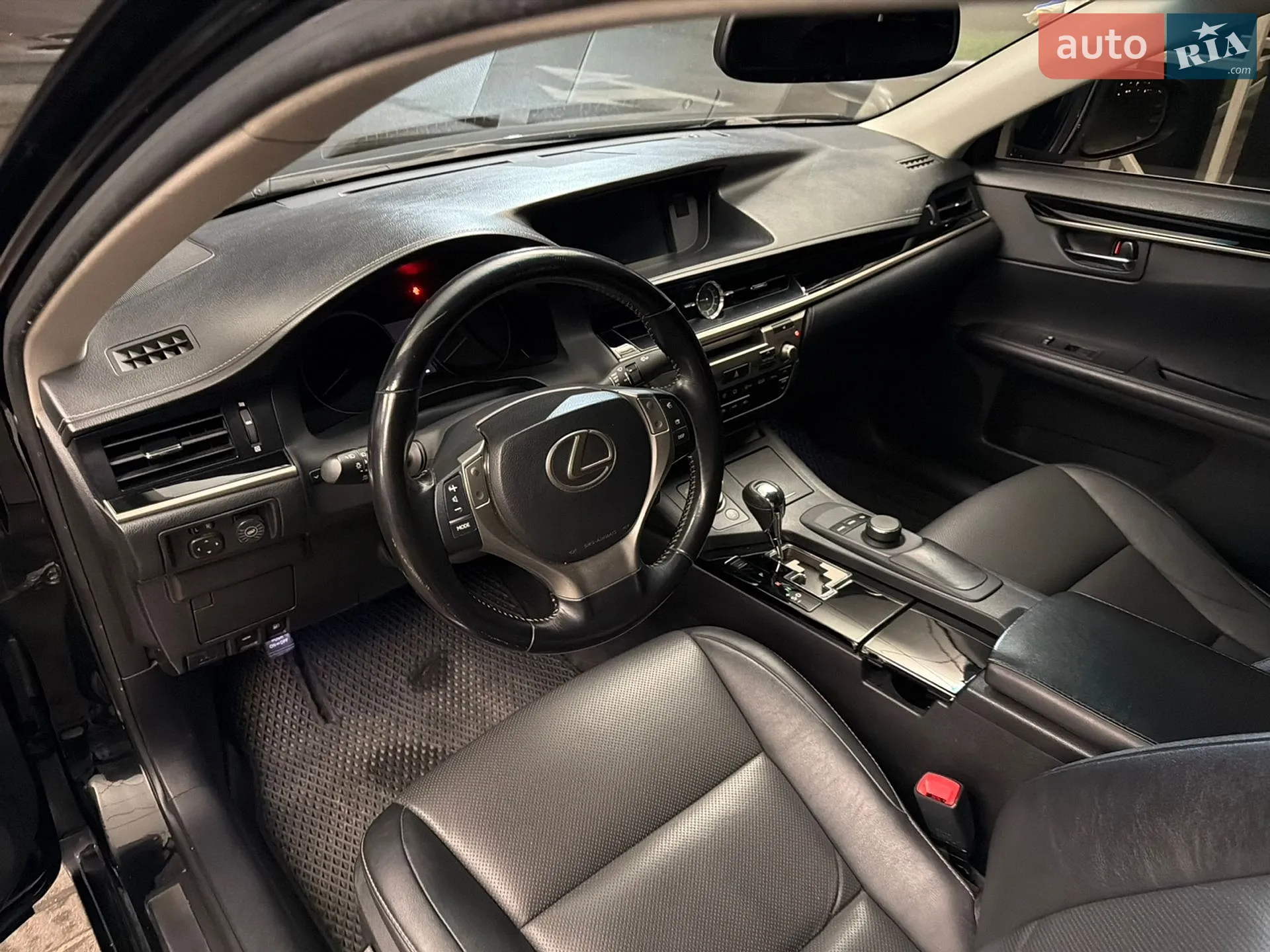 2015 Lexus ES - мініатюра 15