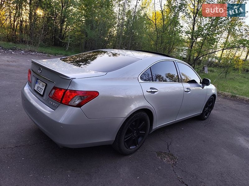 Седан Lexus ES 2006 в Бердичеве