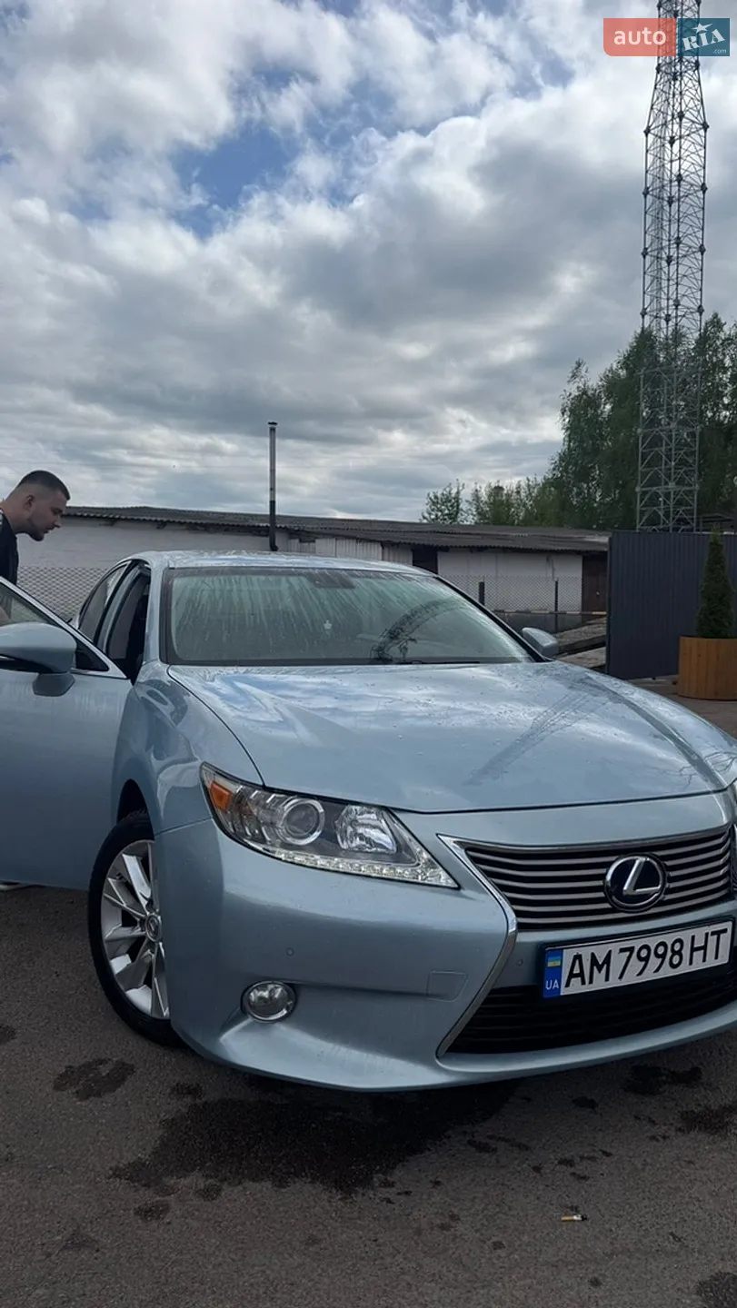 2012 Lexus ES - фото 1