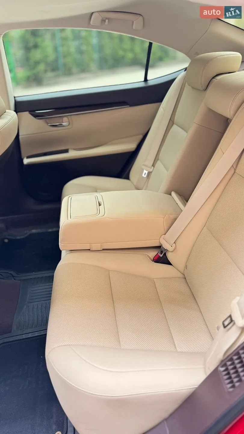 2015 Lexus ES - мініатюра 13