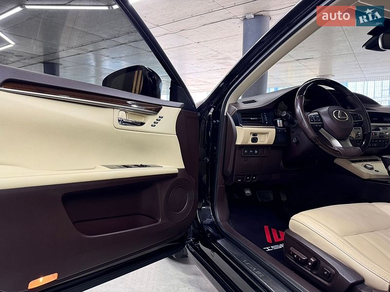 Седан Lexus ES 2018 в Одессе