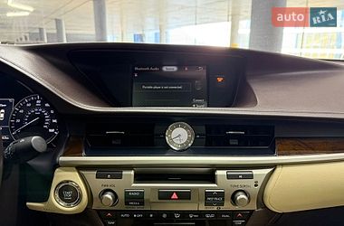 Седан Lexus ES 2018 в Одессе