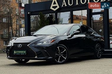 Седан Lexus ES 2023 в Киеве