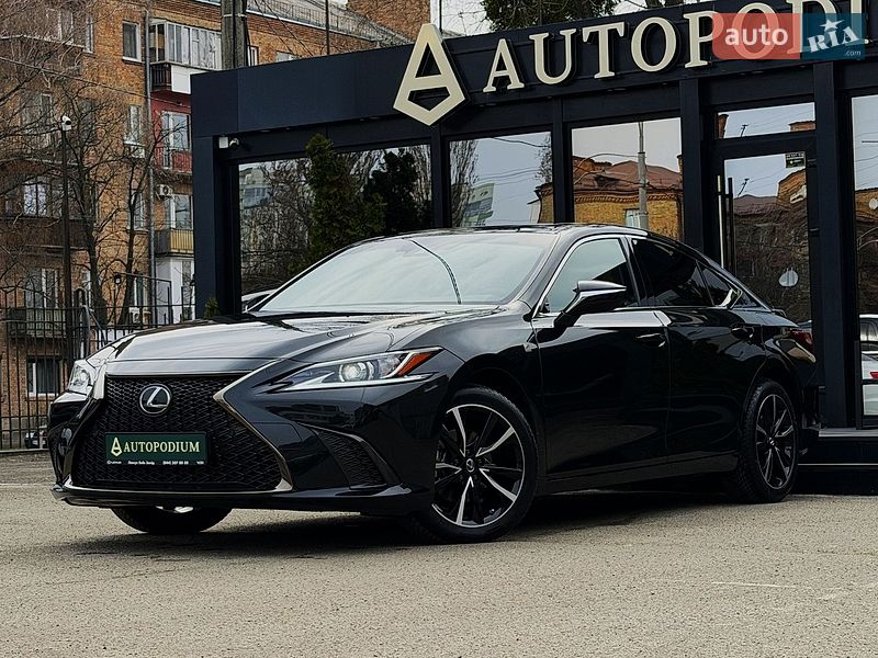 Седан Lexus ES 2023 в Киеве