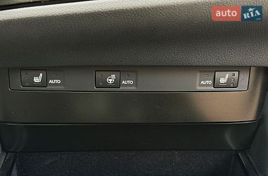 Седан Lexus ES 2023 в Киеве