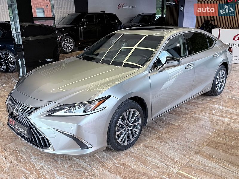 Lexus ES 2022