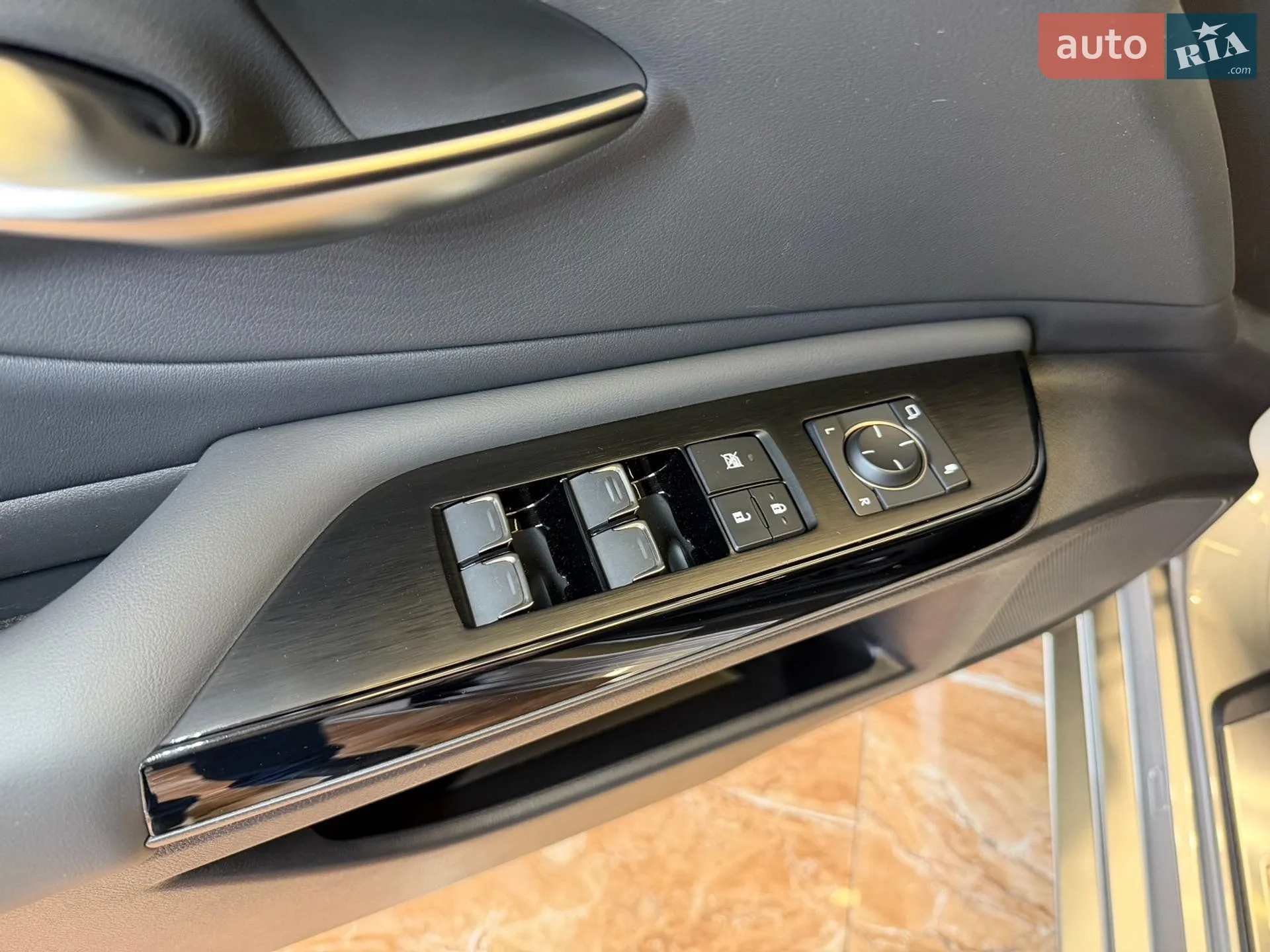 2022 Lexus ES - мініатюра 21