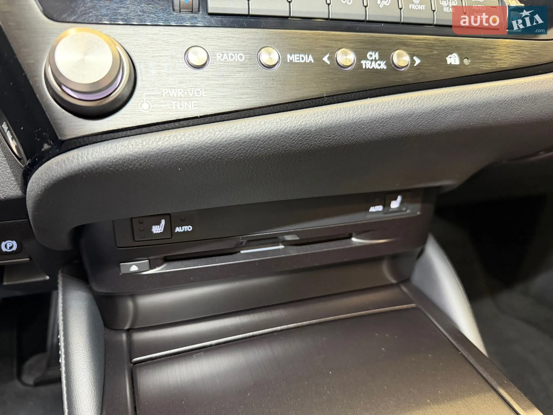 2022 Lexus ES - мініатюра 39