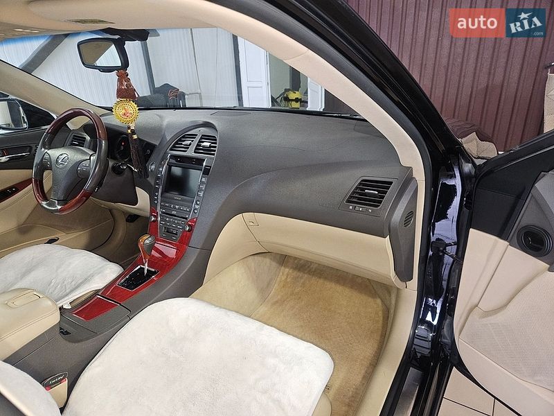 Седан Lexus ES 2007 в Одесі