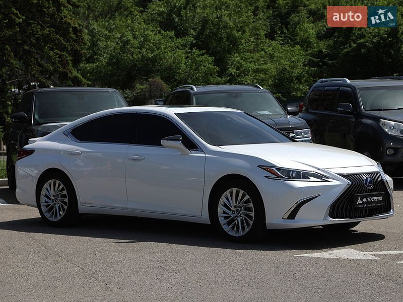 Седан Lexus ES 2021 в Харькове