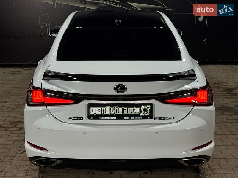 Седан Lexus ES 2018 в Одессе