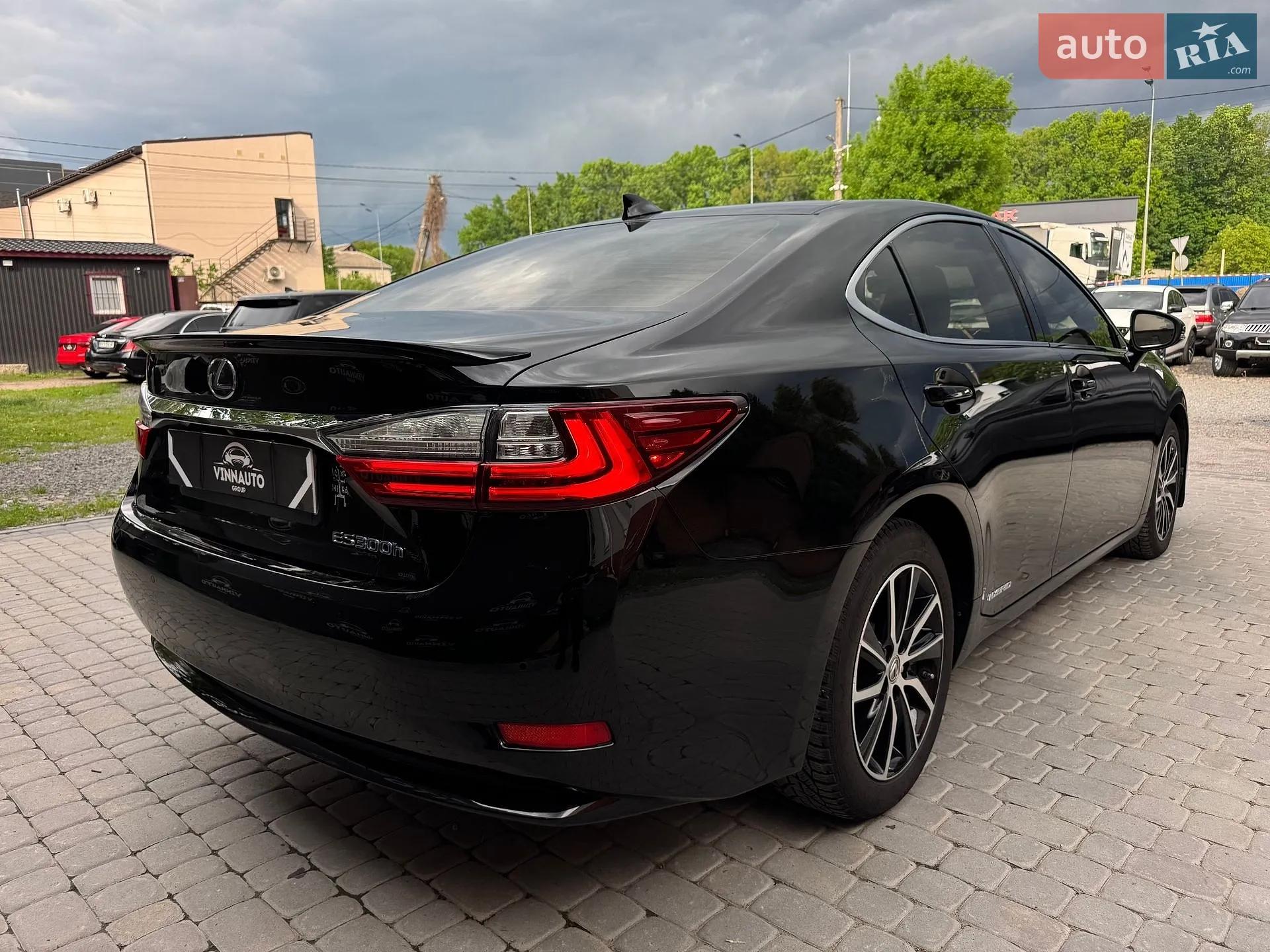 2016 Lexus ES - мініатюра 15