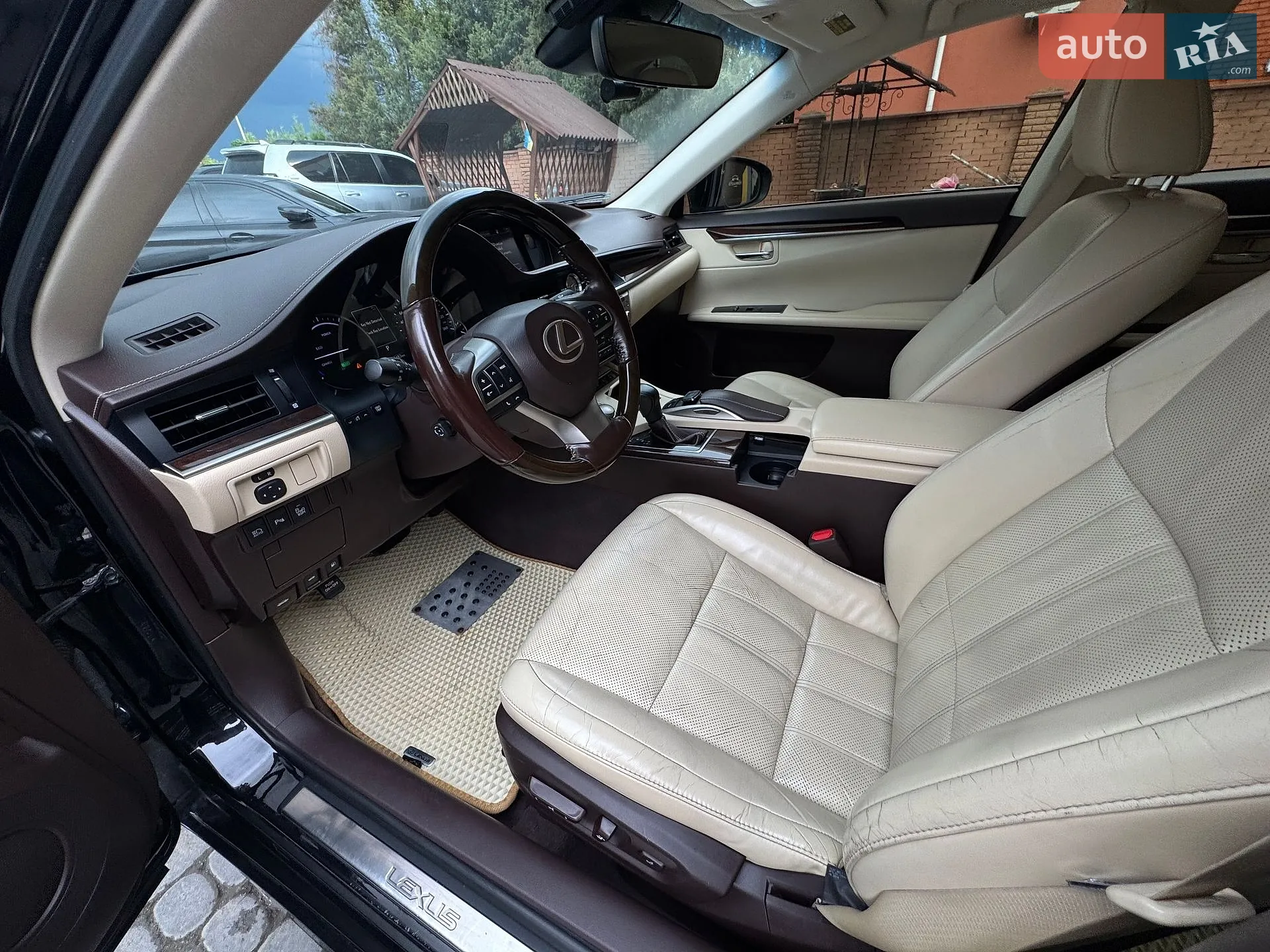 2016 Lexus ES - мініатюра 2
