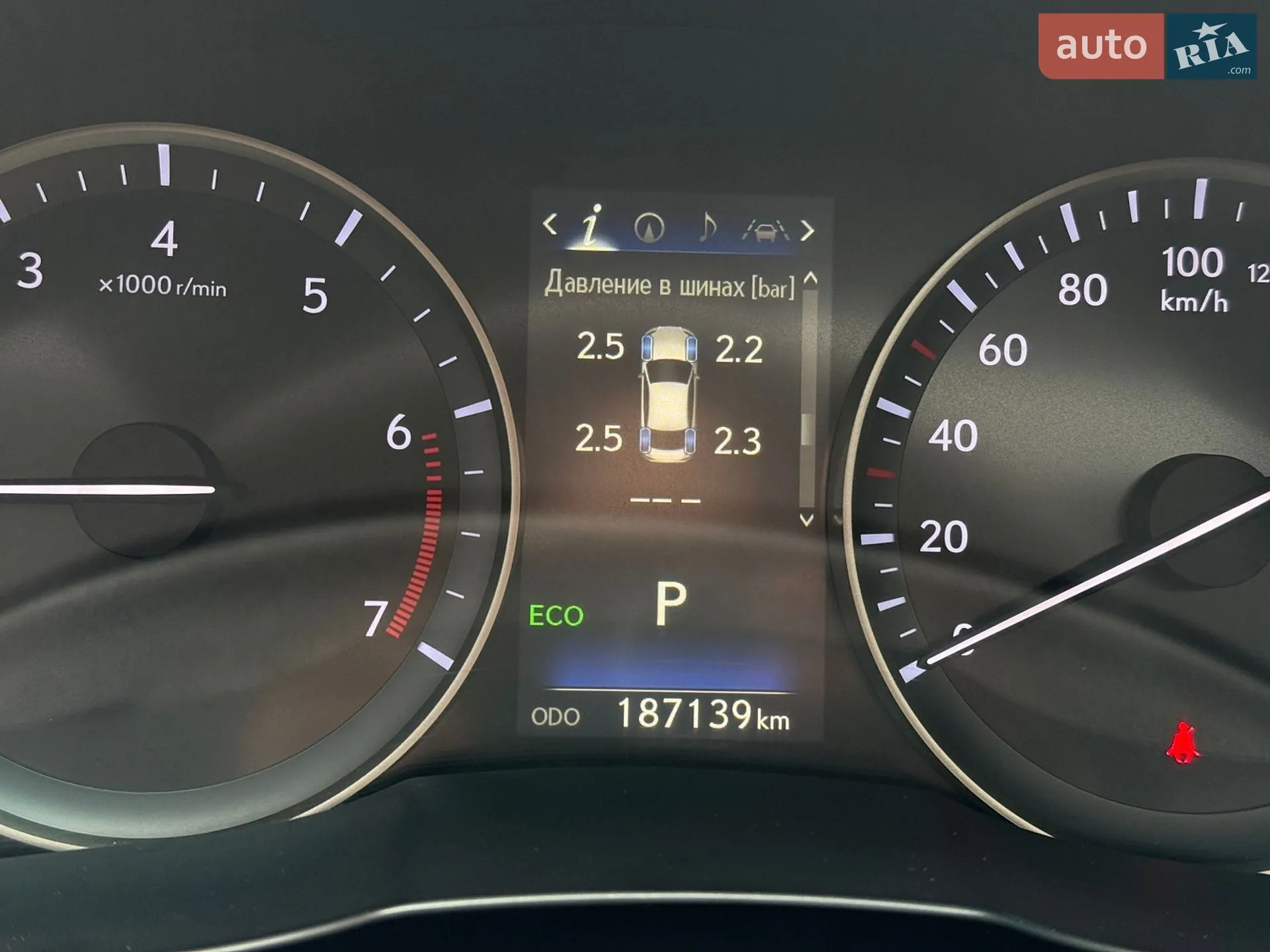 2015 Lexus ES - мініатюра 18