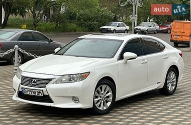Седан Lexus ES 2014 в Черноморске