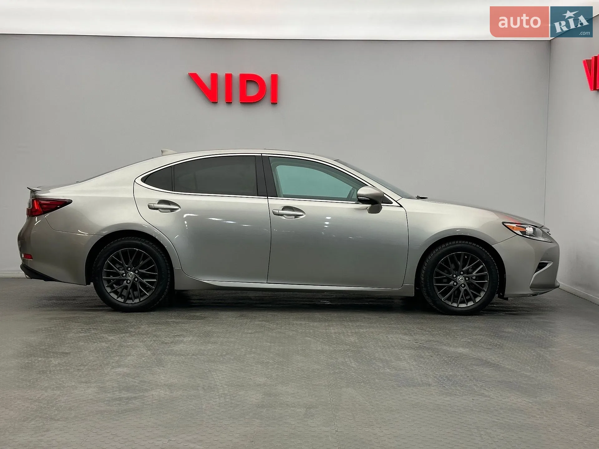 2018 Lexus ES - мініатюра 4