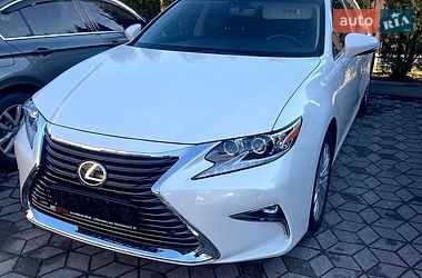 Седан Lexus ES 2015 в Білій Церкві Седан Lexus ES 2015 в Білій Церкві