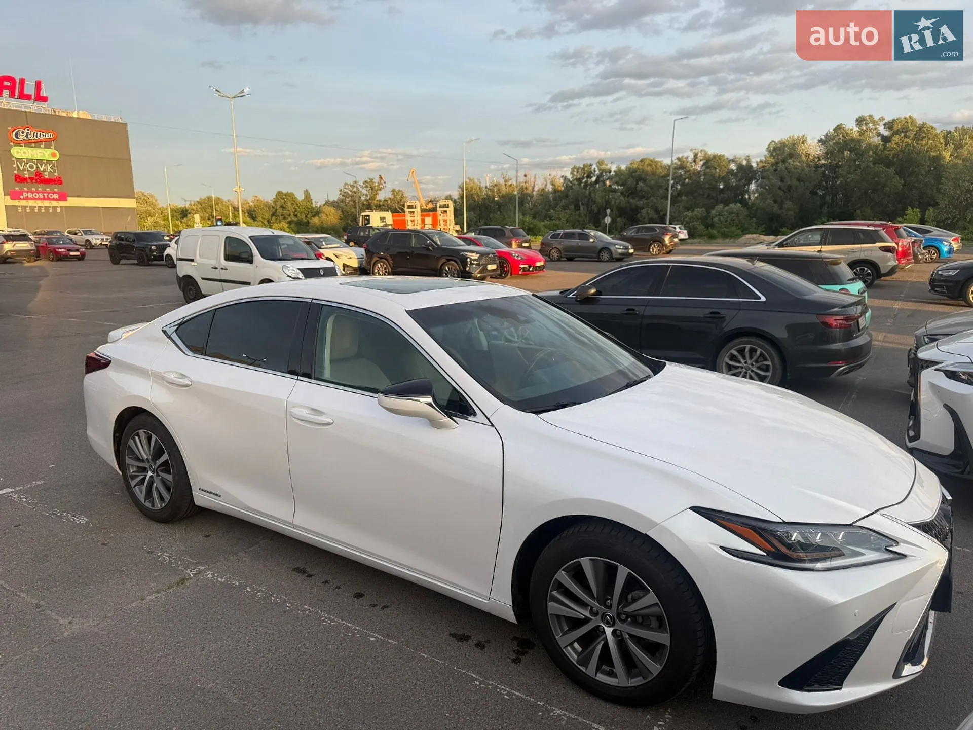 2021 Lexus ES - мініатюра 3