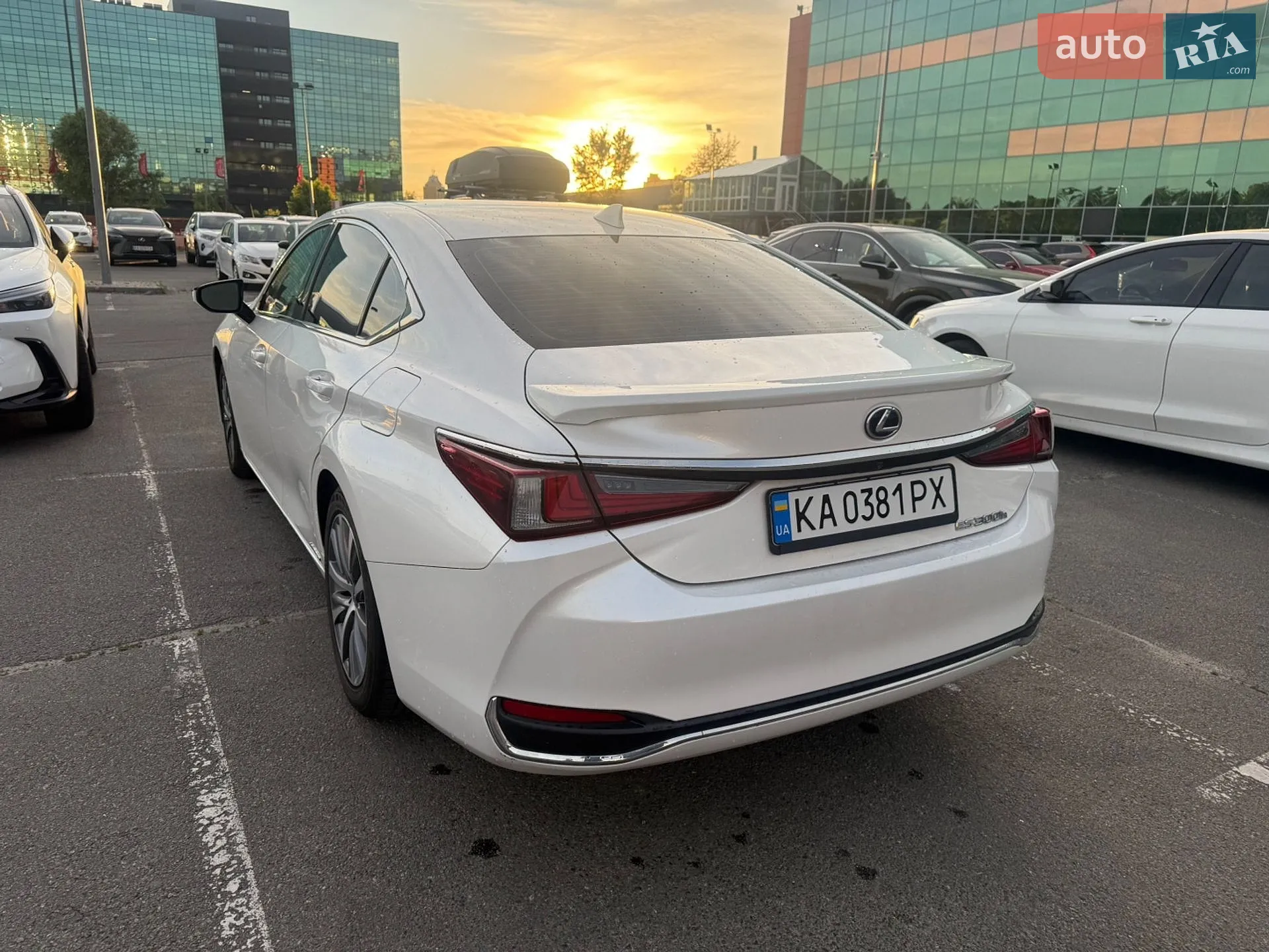 2021 Lexus ES - мініатюра 6